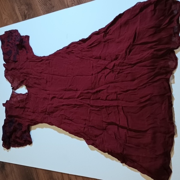 Maybe Burgundy Navy Blue Floral Flowy Cap Sleeve Key Hole Back Midi Dress A25 - Picture 7 of 7